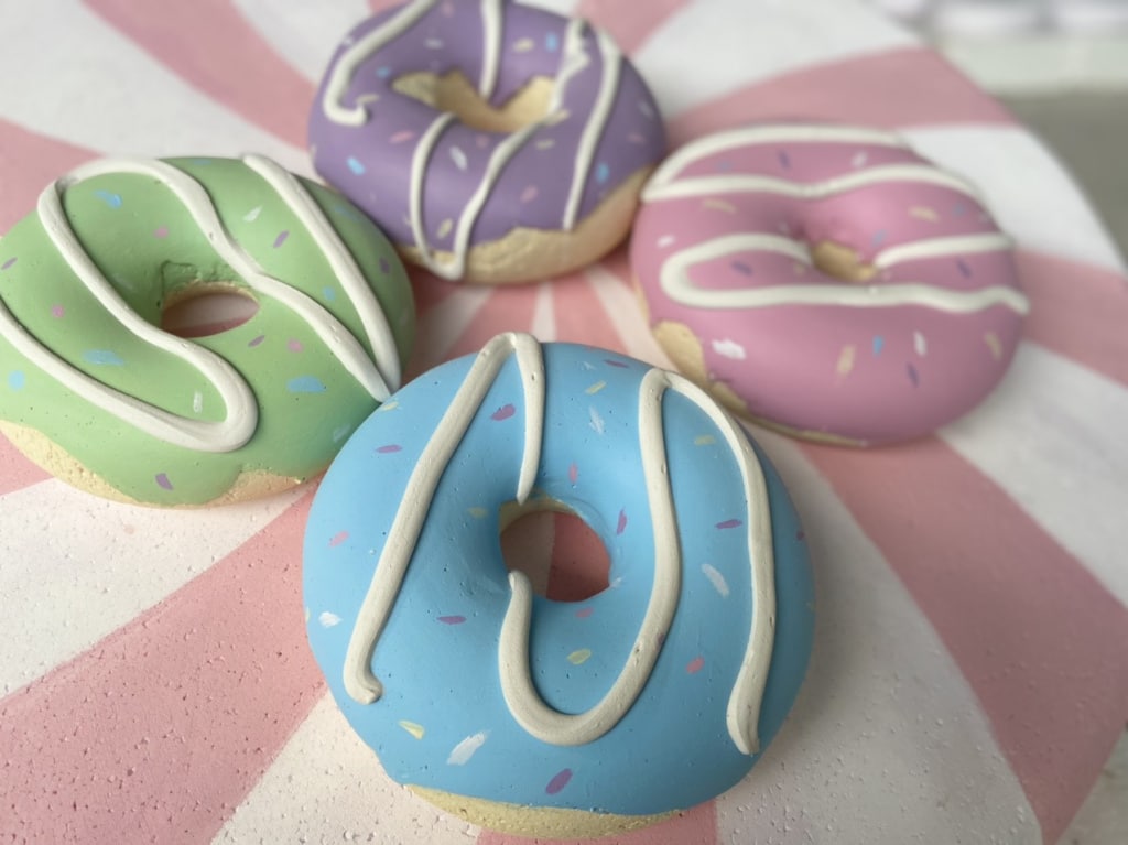 Mút xốp 3D bánh Donut